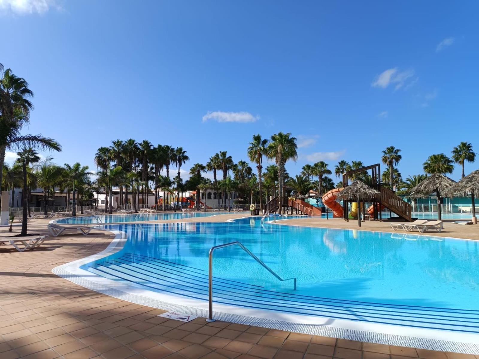 Casa Del Mar Air-Conditioned Apartment With Swimming Pools - Corralejo Playa Exterior photo